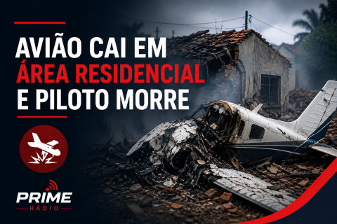 Avião cai em área residencial no Rio de Janeiro e piloto morre