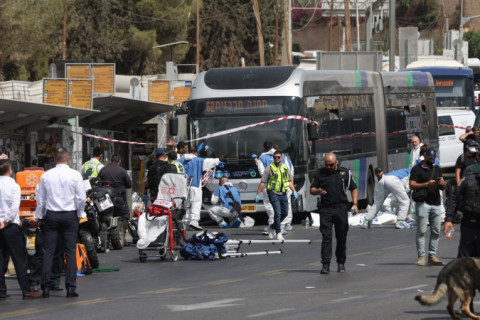 Ataque a tiros em Jerusalém deixa pelo menos cinco mortos e 15 feridos