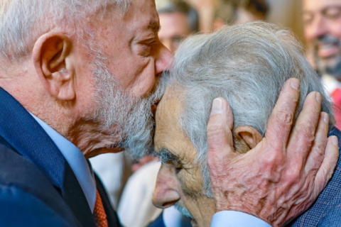 Lula confirma presença no velório de Pepe Mujica em Montevidéu