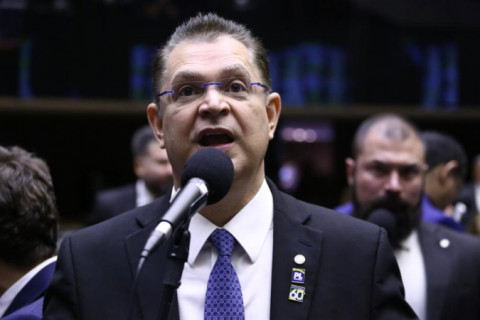 PL assume protagonismo na discussão sobre redução do IOF e critica ‘enrolação’ do governo