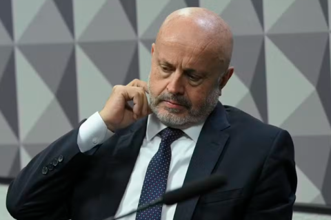PF apreende carros de luxo de Careca do INSS em nova fase de operação que investiga fraudes em aposentadorias e pensões