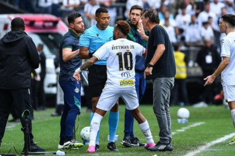 STJD nega anulação de jogo entre Santos x Coritiba em que Neymar saiu por engano