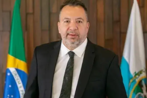 Moraes concede liberdade provisória a Márcio Canella após prisão em flagrante com fuzil
