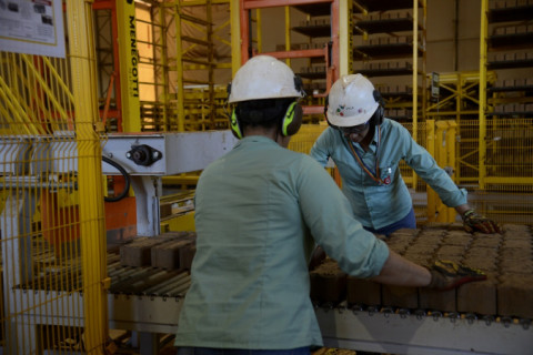 Brasil atinge o menor número de trabalhadores sindicalizados desde 2012