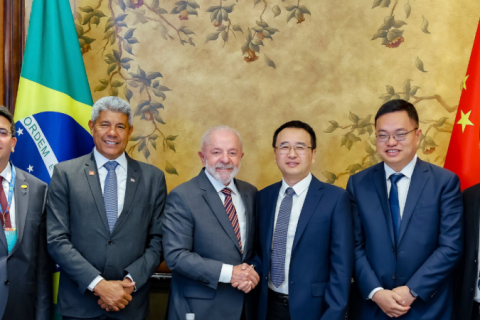 Lula se reúne com empresários em Pequim nesta segunda-feira