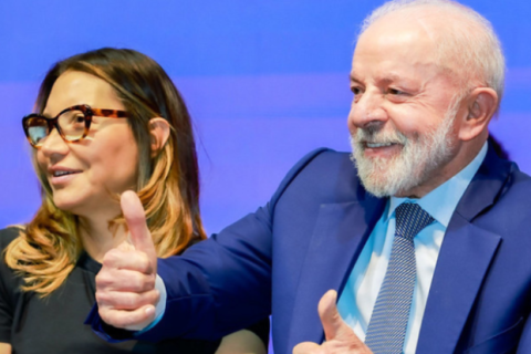 ONG que recebeu R$ 5,6 milhões do governo lidera movimento de apoio a Lula com participação de servidores do Ministério da Cultura