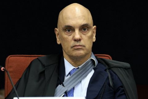 Moraes manda prender novamente homem que quebrou relógio no 8/1 e determina investigação contra juiz