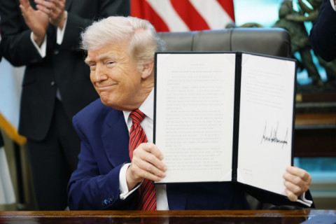 Comitê Olímpico dos EUA proíbe mulheres trans de participar em eventos femininos