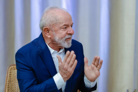 Governo Lula lança licitação de R$ 98 milhões para comunicação digital