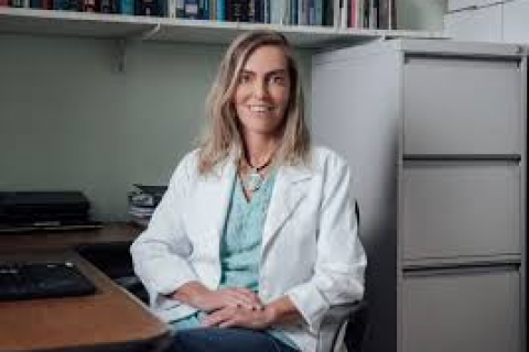 Brasileira cria vacina que cura pessoas tetraplégicas e pode ganhar o Nobel da Medicina por isso