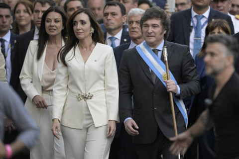 Em primeiro decreto, Milei reduz ministérios pela metade na Argentina