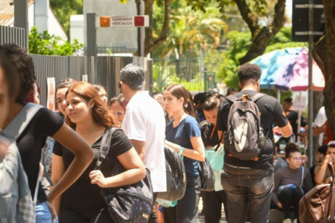 Governo de São Paulo confirma metrô, trens e ônibus gratuitos para o segundo dia de Enem