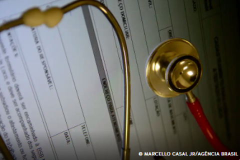 Plano de saúde individual terá reajuste máximo de 5,11%, decide ANS