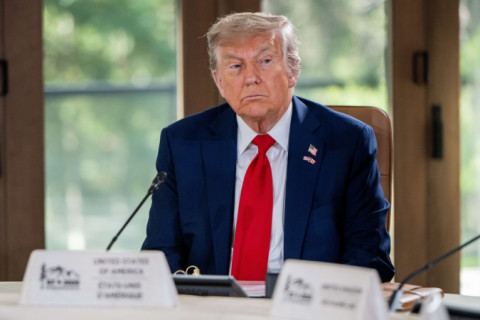 Trump afirma que ataque a base americana foi ‘muito fraco’ e pede para Irã ‘seguir rumo à paz’