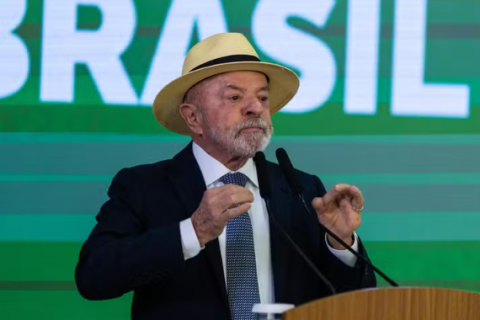 Governo Lula deve adiar aplicação da Lei da Reciprocidade após novo tarifaço dos Estados Unidos