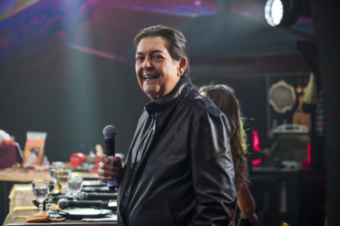 Faustão está internado em São Paulo para tratar infecção