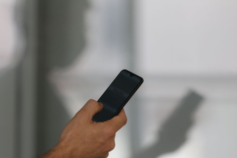 Polícia de Pernambuco investiga caso de divulgação de ‘nudes’ falsos de 40 alunas