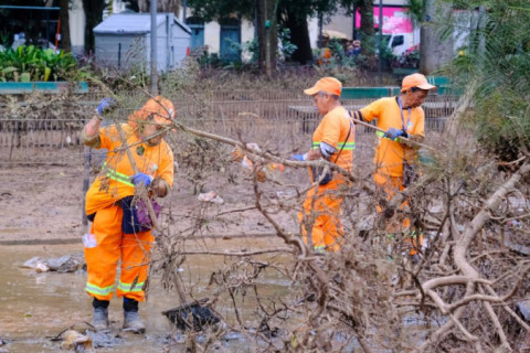 Enchentes devem deixar 46,7 milhões de toneladas de entulho no Rio Grande do Sul