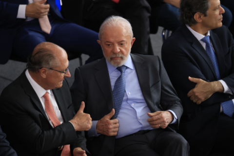 Alckmin deixará ministério em abril, mas seguirá como vice-presidente