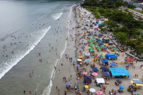Litoral de São Paulo tem 33 praias impróprias para banho; saiba quais