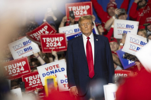 Julgamento criminal de Trump em Nova York é adiado para abril