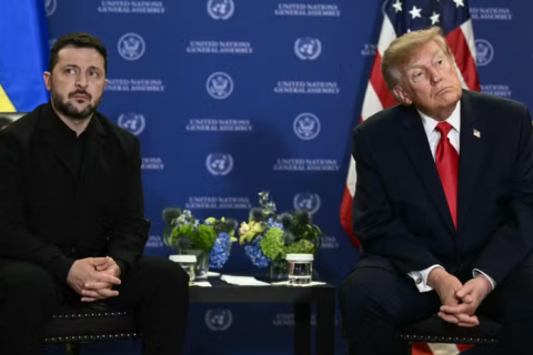 Trump teria sugerido encontro entre Zelensky e Putin em Moscou, diz Bloomberg