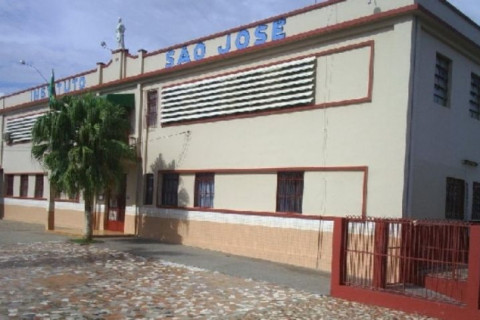 Ataque a tiros em escola no Acre deixa duas mulheres mortas e feridos