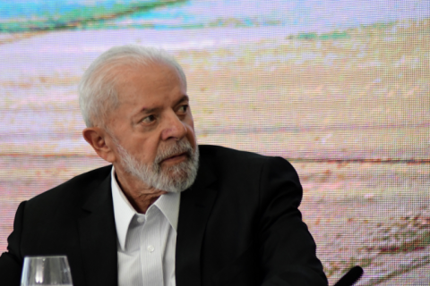 Governo federal bloqueia R$ 13,3 bilhões no Orçamento, afetando Saúde, Cidades e Educação