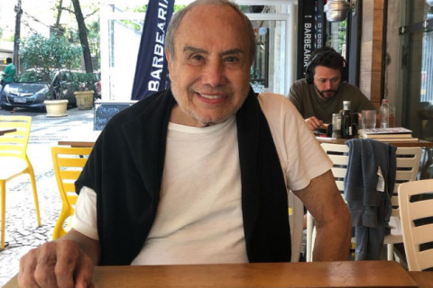 Stênio Garcia passa mal e é hospitalizado em meio a briga com filhas