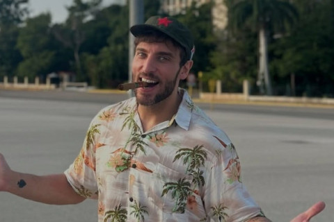 Leo Lins é absolvido de condenação a oito anos de prisão