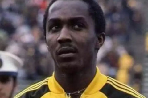 Morre aos 69 anos Amaral, ex-zagueiro da seleção, Guarani, Corinthians e Santos