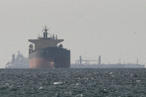 EUA prometem responsabilizar o Irã após ataques a sete navios em sete dias