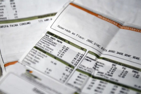 Conta de luz terá bandeira tarifária vermelha a partir de setembro