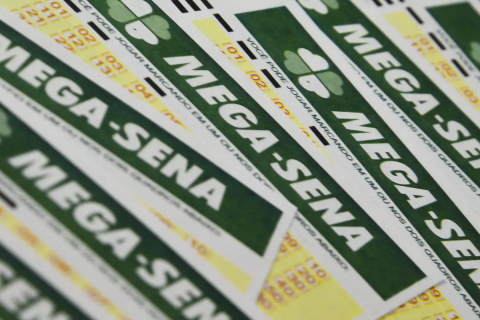 Mega-Sena acumula e próximo sorteio terá prêmio de R$ 70 milhões