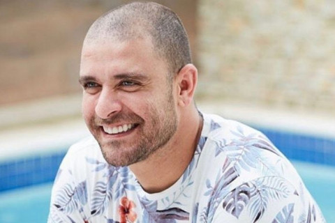 Diogo Nogueira anuncia afastamento dos palcos por problema de saúde