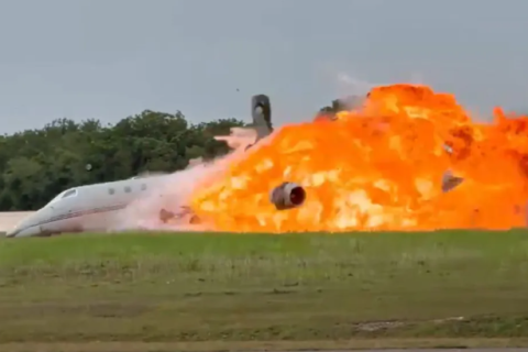 Avião explode em aeroporto da República Dominicana e deixa pelo menos 2 mortos; Veja o vídeo