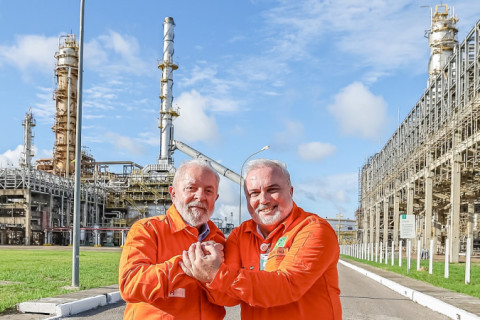 Lula e Jean Paul Prates se reúnem no Palácio do Planalto para falar sobre não pagamento dividendos da Petrobras