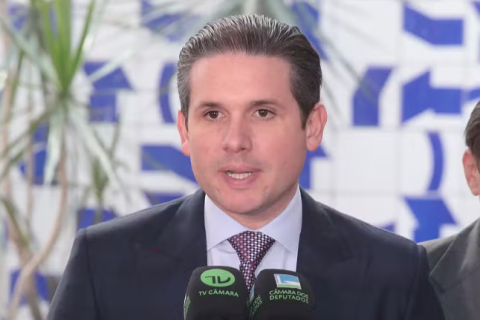 Motta e ministro da Fazenda anunciam acordo e governo vai publicar MP para renegociar dívidas rurais