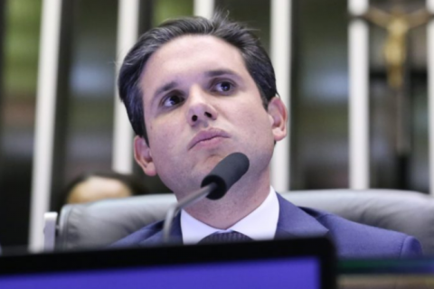 Motta pede apoio do Itamaraty a brasileiros capturados em flotilha rumo a Gaza