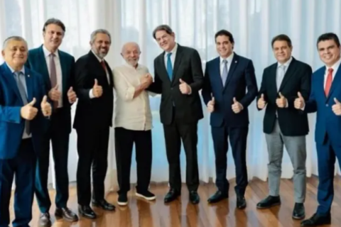 Lula escolhe Cid Gomes, irmão de Ciro, para disputar Senado no Ceará