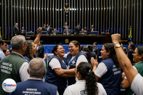 Senado aprova PEC da aposentadoria especial para agentes de saúde por 73 votos a 1