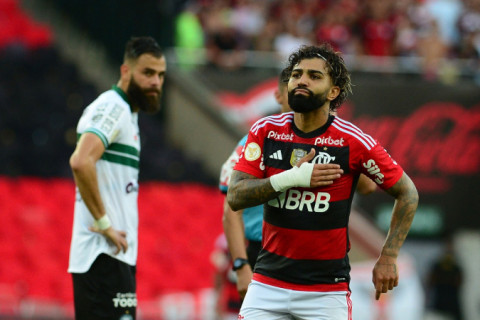 Gabigol fica ou sai? Saiba quais os planos do Flamengo para o atacante afastado